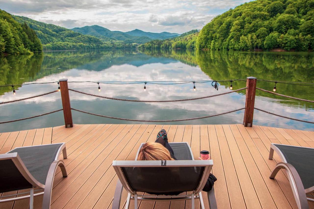 Comfortable Sun Loungers from Coets