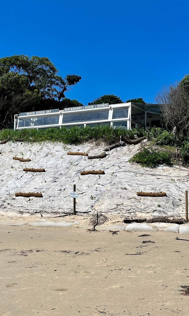 beach byron bay outer4